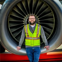 United Airlines Employee Andrew Simonson's profile photo