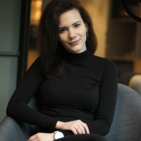 Veronika Farkas Email & Phone Number