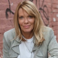 Perry & Co. Realtors Employee Gina Sres's profile photo