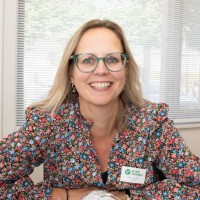 Ellen van Loon Email