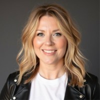 Alliant Purchasing Employee Heather Lee-Chesnut's profile photo