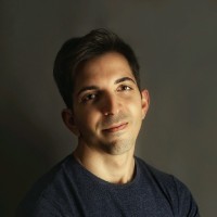 Victor Tora Malagon Email