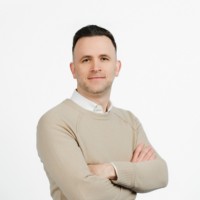 Cactus Club Cafe Employee Robert Larmour's profile photo