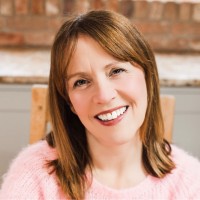 Email e telefono di Helen Clift