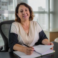 Marcia Morais Email