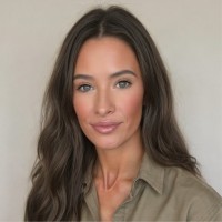 Breeanna Graves Email