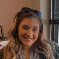 Arianna Zapata Email & Phone Number