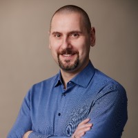 Marek Syrek Email & Phone Number