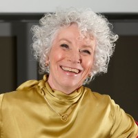 Ina Bastiaans Email