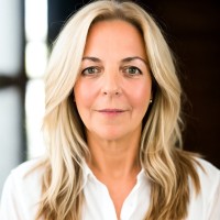 Procon Analytics Employee Corinna Tutor's profile photo