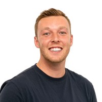 Viktor Völkner Email
