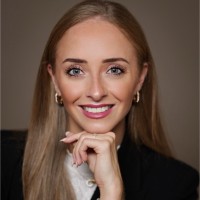 Lisa Beschik Email