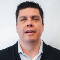 Dani Ronceros Email