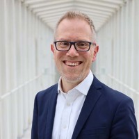 Holger Timinger Email