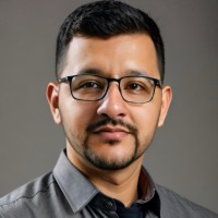 Mundo Apto Employee Henrique Siqueira's profile photo