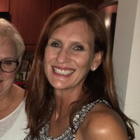 Caption Crew Employee Linda Laurens's profile photo