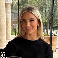 Tara Evans Email