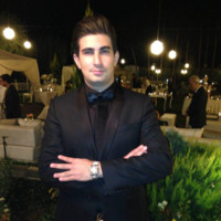 Arash Bakhsh Email & Phone Number
