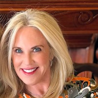 Stacy Dent Email & Phone Number