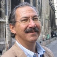 Richard Holslag Email
