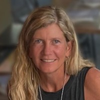 Daphne Evans Email & Phone Number