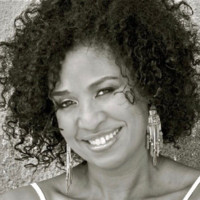 Alicia Combs Email & Phone Number
