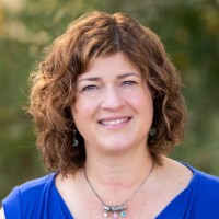 Patricia Smith Email & Phone Number