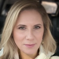 Sunshine Sales Employee Lisa Hoover's profile photo