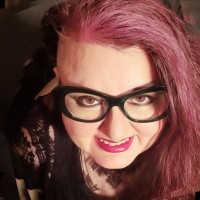 Eine Kleine Press Employee Donna Clancy's profile photo