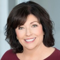 Fullerton Financial Planning Employee Lisa Long's profile photo