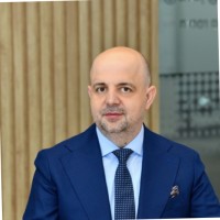 E-mail e número de telefone de Virgil Soncutean