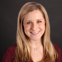 Jaclyn Hollfelder Email & Phone Number