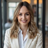 Réka 白乐珊 Email