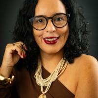 t-access Employee Tarciana Katter's profile photo