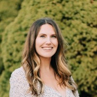 Emma Stephanidis Email & Phone Number