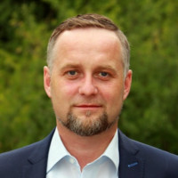 Manuel Führer Email