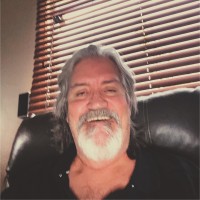 Looking Employee Robert Anselmo's profile photo