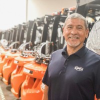 Forklifts Group Employee Rick Hernandez's profile photo