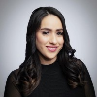 Daysi Calavia-Robertson E-Mail & Telefonnummer