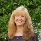 Stuff Etc Employee Verna Prior's profile photo