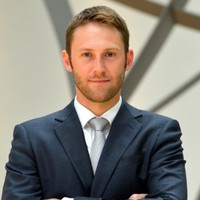 Max Recht Email