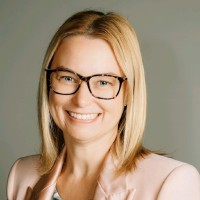 Stacey Kavanagh Email
