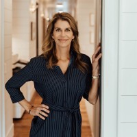 Kelly Batson Email & Phone Number