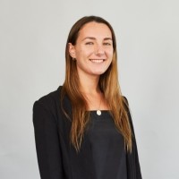 Unblock Employee Luz Malbran's profile photo