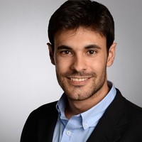 Roberto Moro Email