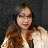 Haliza Putri Email