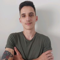 Fanbase Network Employee Vinicius Santini's profile photo