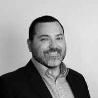 Lee Horsman Email & Phone Number