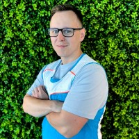 Robert Gołąbek Email