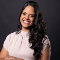 Izabella Carvalho Email & Phone Number